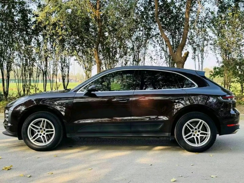 潍坊19年保时捷Macan3