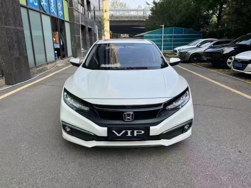 益阳19年本田思域1