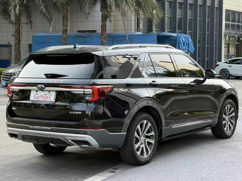 佛山23年福特探险者4