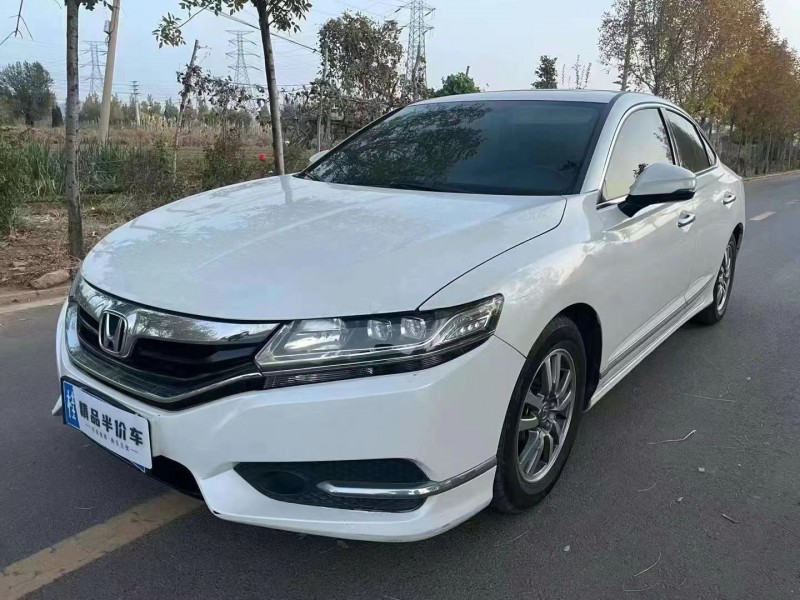 济宁18年本田思铂睿2