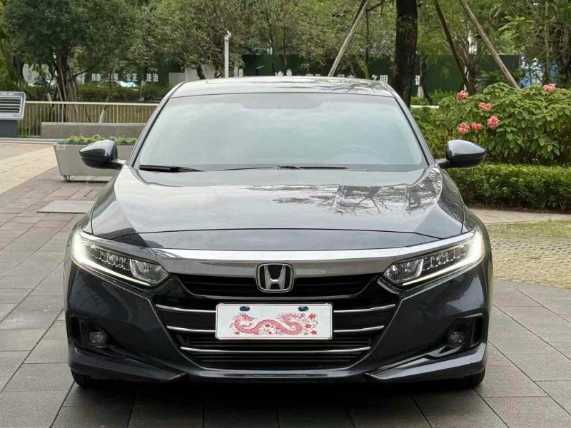 佛山22年本田雅阁1