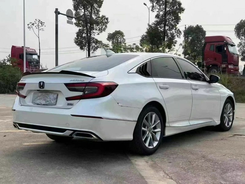 邵阳23年本田雅阁7