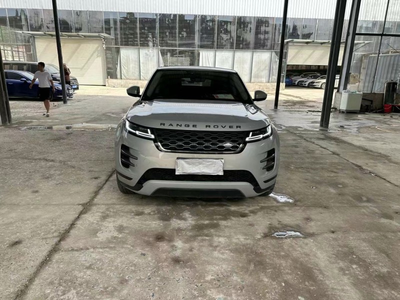 徐州21年路虎极光1