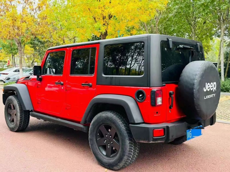 威海18年Jeep牧馬人5