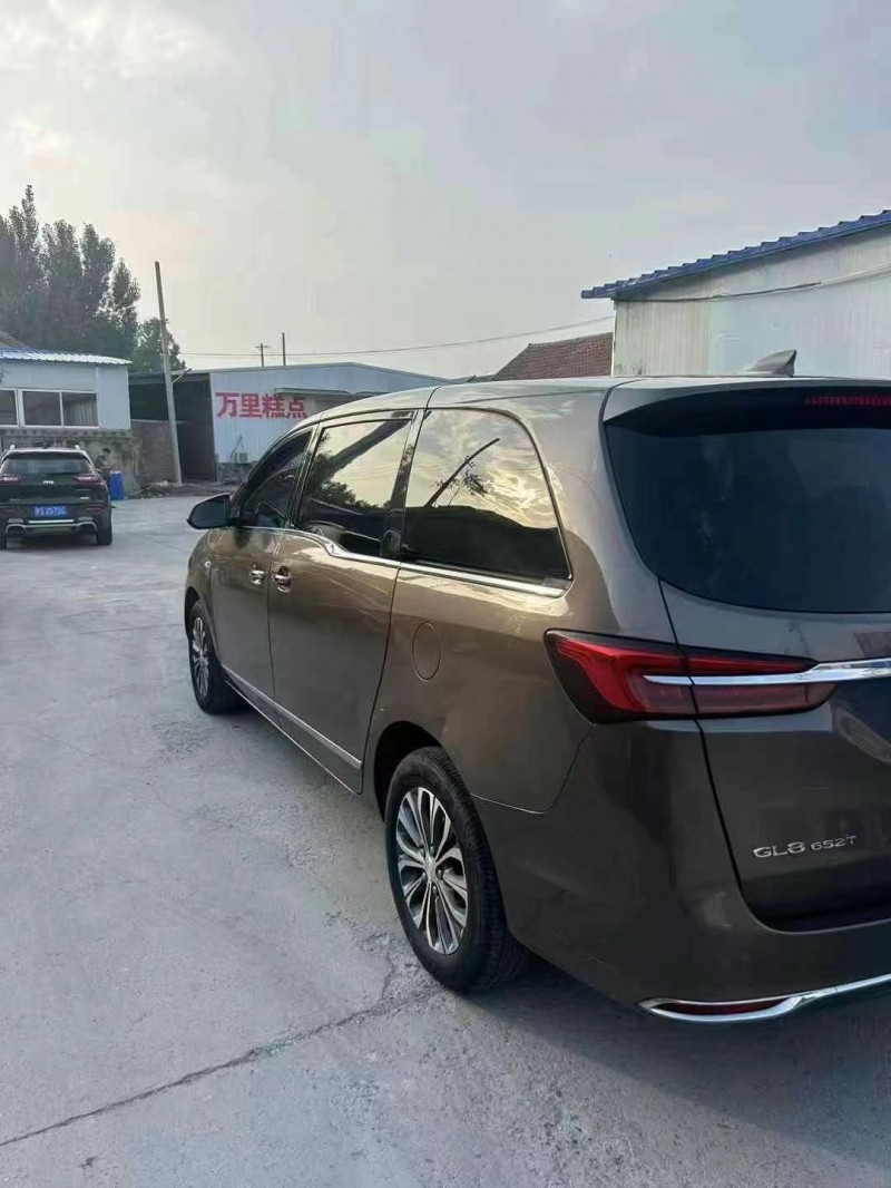 菏泽20年别克GL86