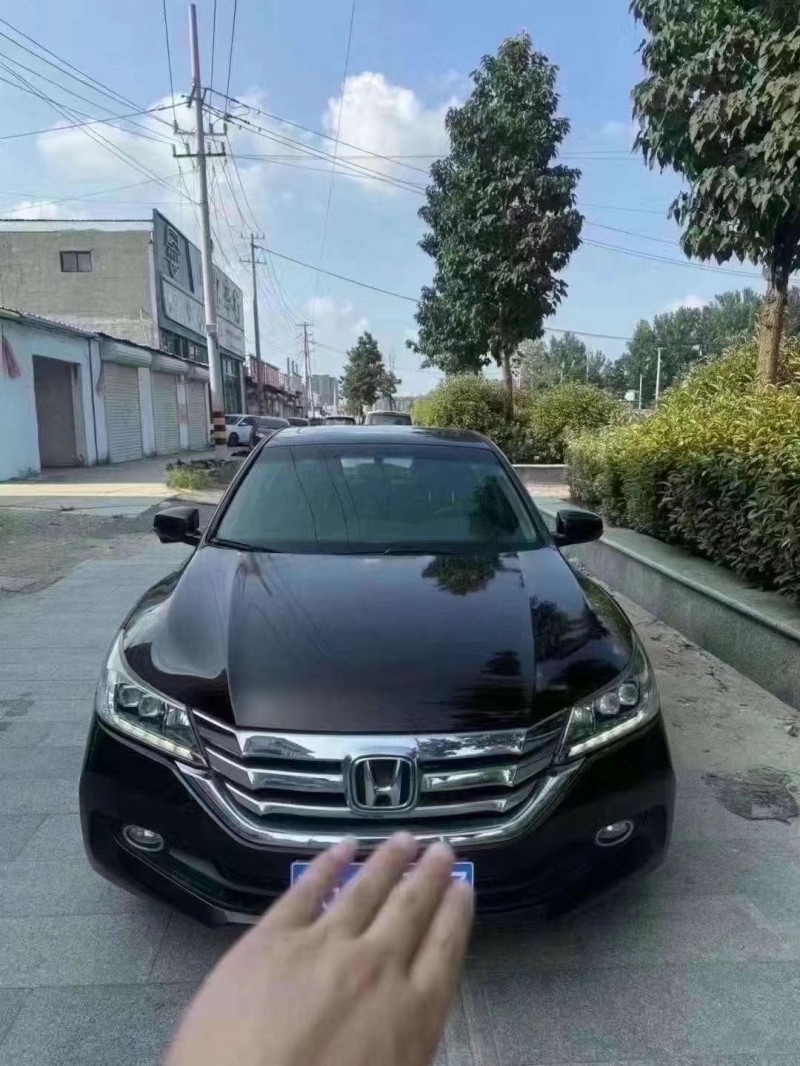 菏泽15年本田雅阁1