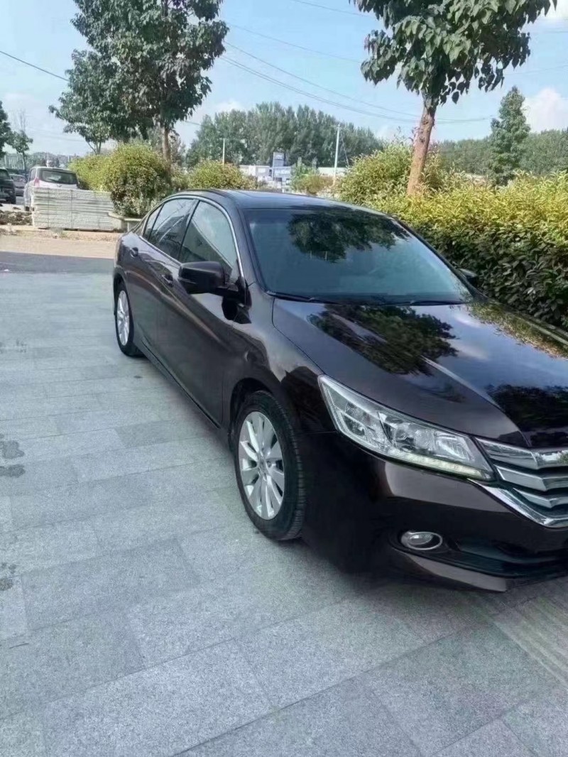 菏泽15年本田雅阁2