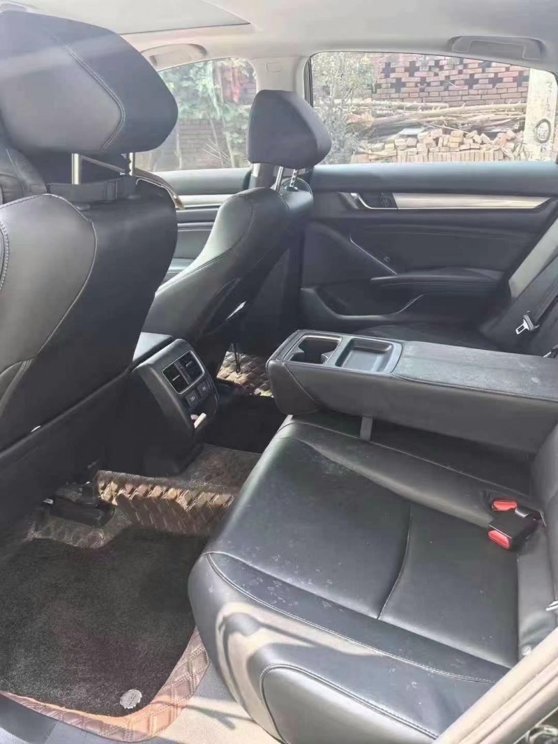 菏泽22年本田雅阁6