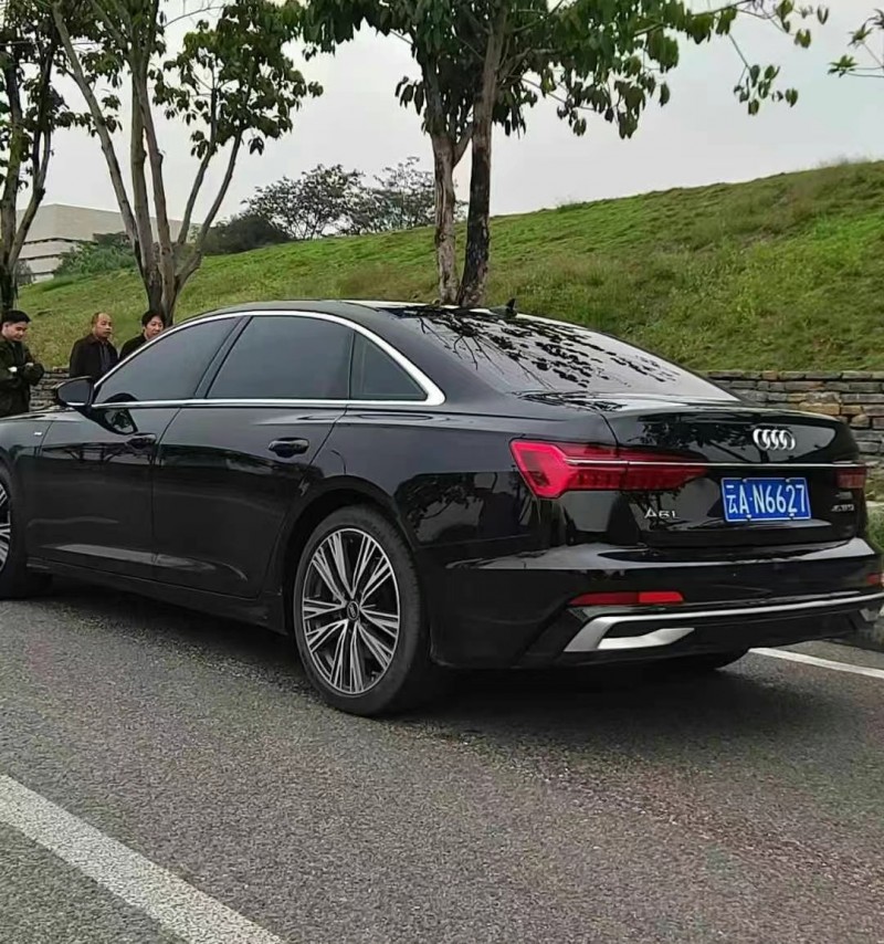 重慶24年奧迪A6L9