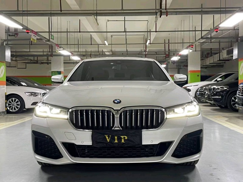 成都22年宝马5系1