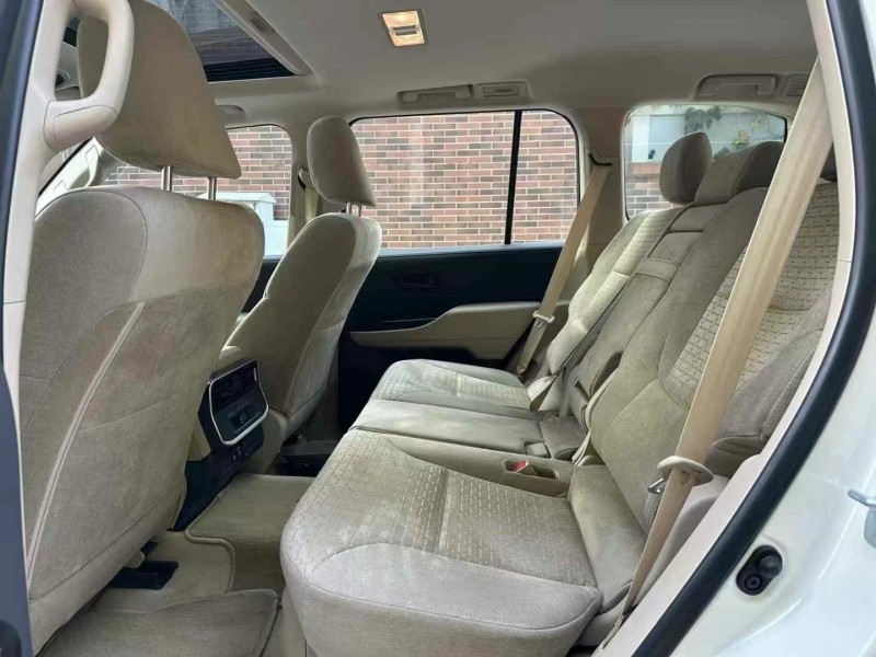 保定24年丰田兰德酷路泽6