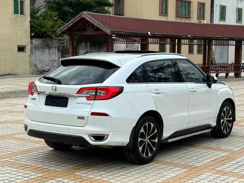 汕头18年本田冠道8