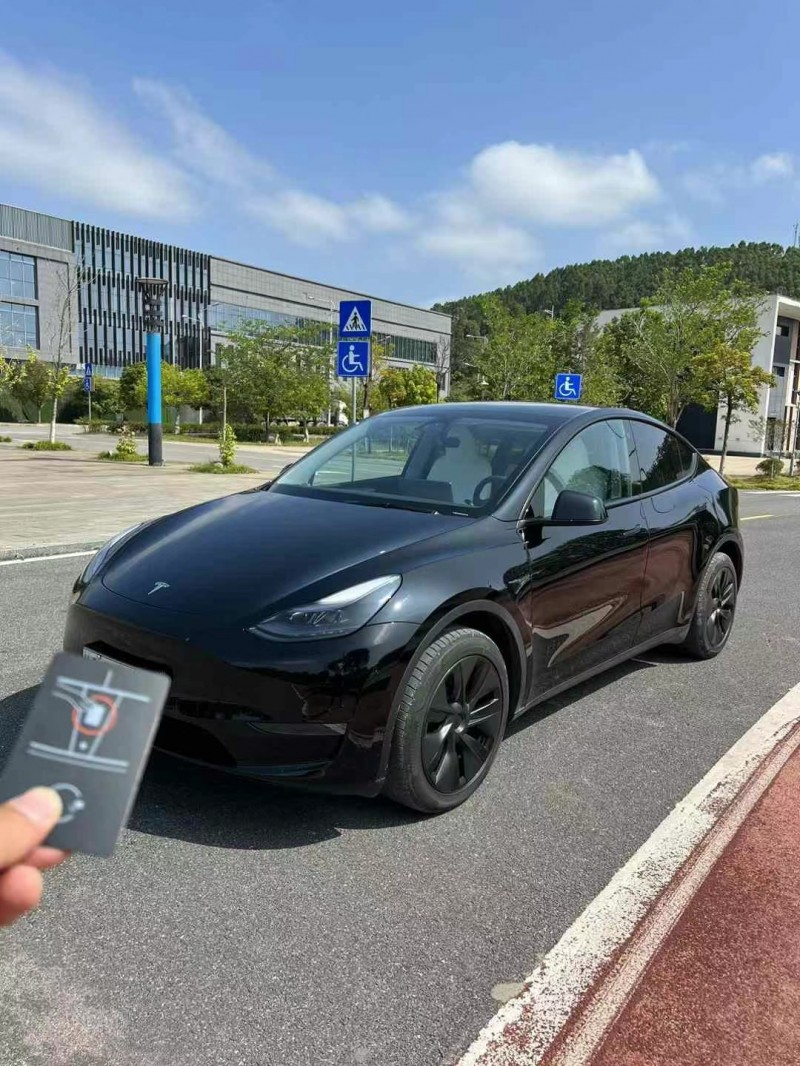 北海23年特斯拉MODEL Y2