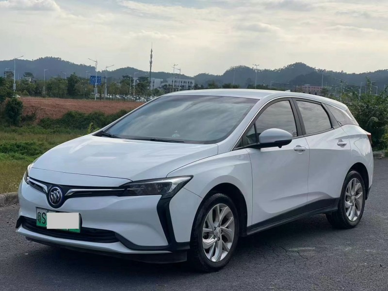 东莞23年别克微蓝2