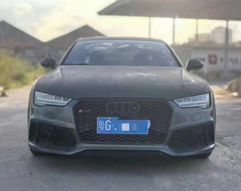 广州17年奥迪RS71