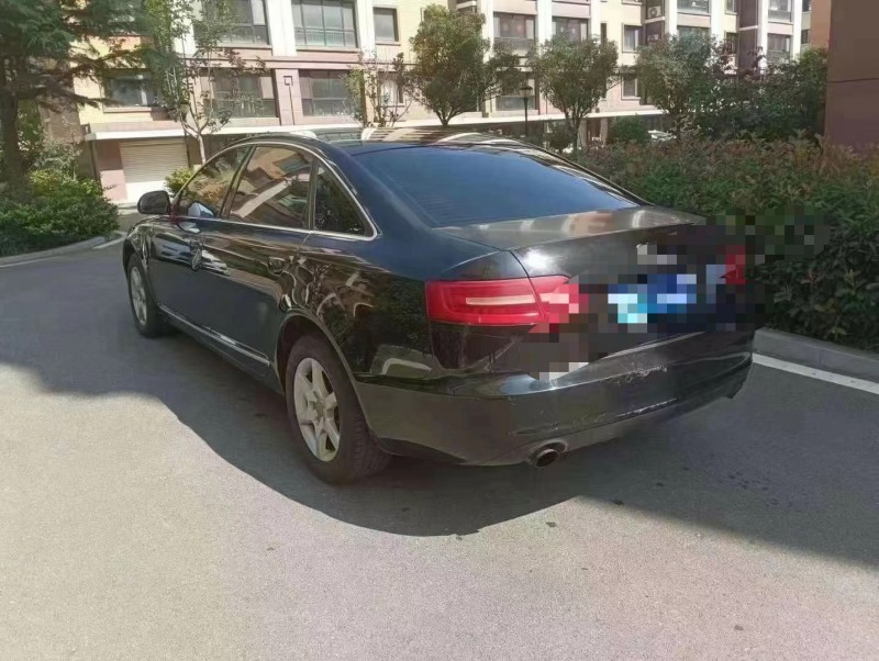 青岛12年奥迪A6L7