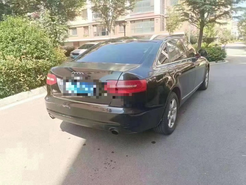 青岛12年奥迪A6L8