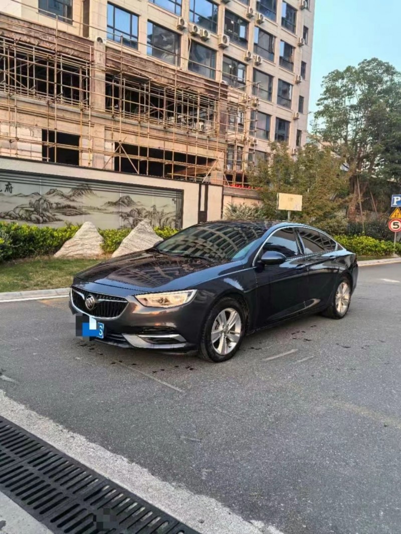 菏泽20年别克君威2