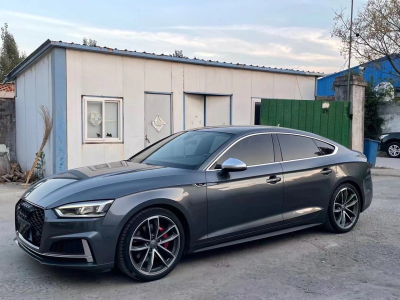 济宁19年奥迪S52