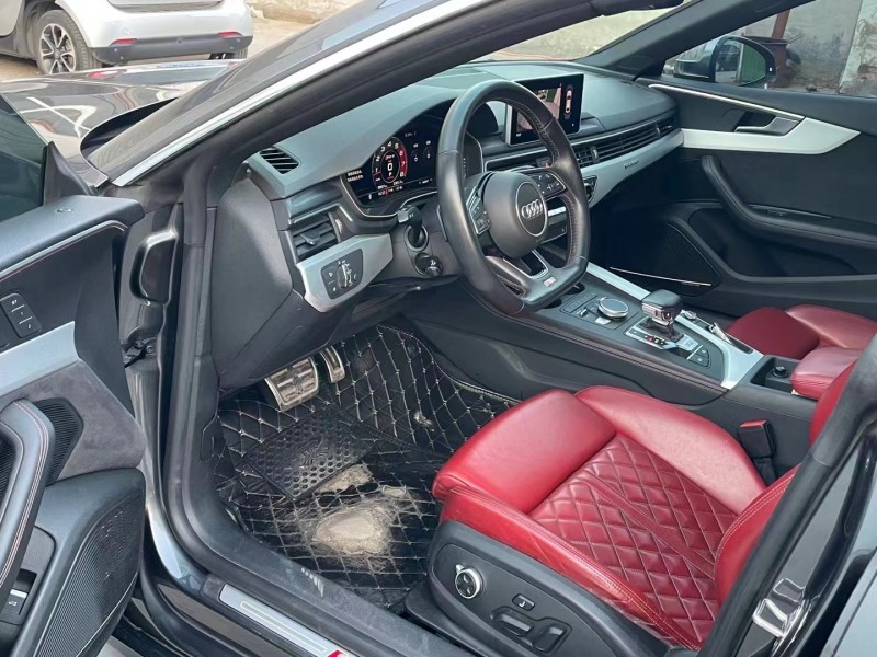 济宁19年奥迪S56