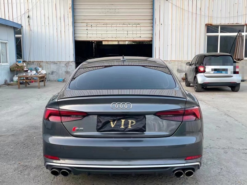 济宁19年奥迪S59