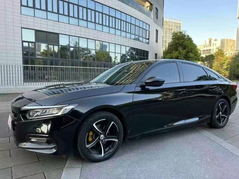 广州21年本田雅阁2