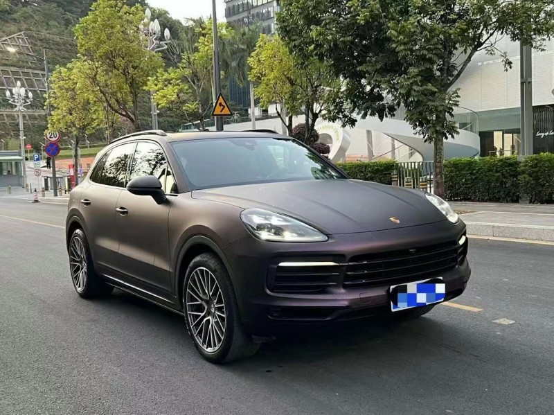 广州22年保时捷卡宴3