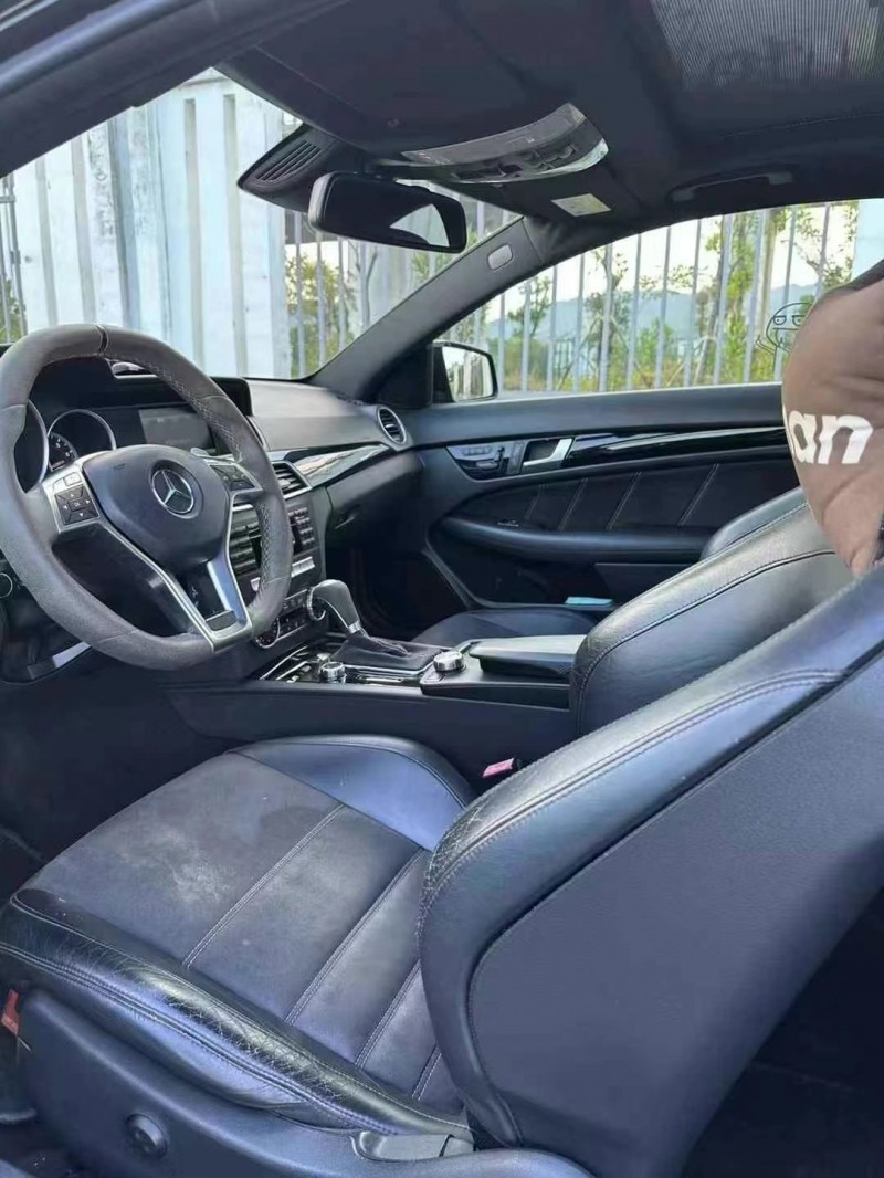 广州14年奔驰AMG6