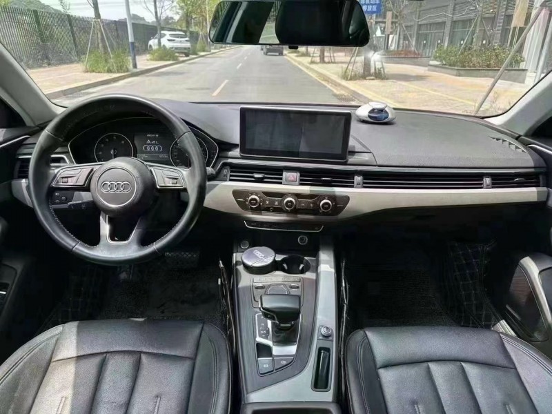 广州17年奥迪A4L5