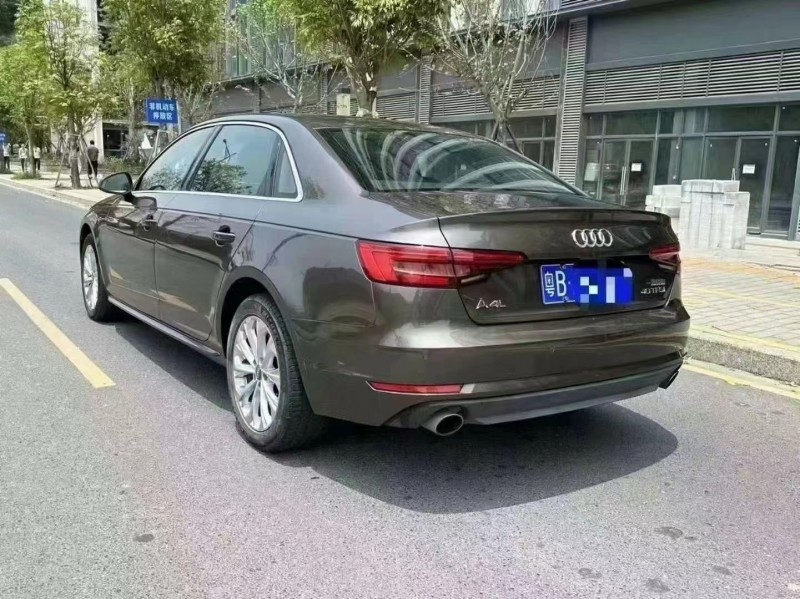 广州17年奥迪A4L7