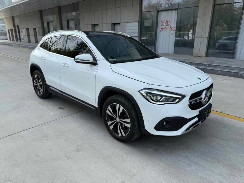 济宁21年奔驰GLA3