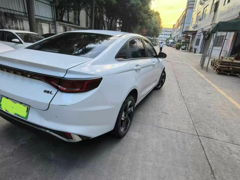 成都23年吉利雷神7