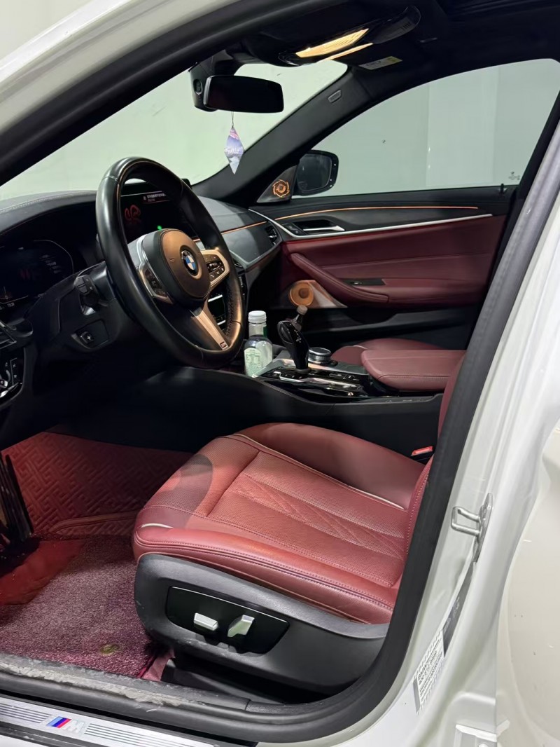 保定21年宝马5系7