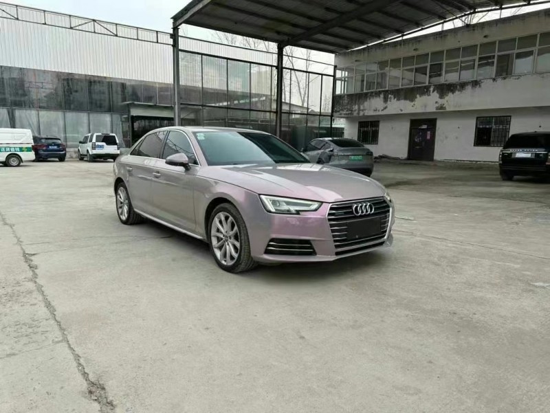 徐州17年奥迪A4L3