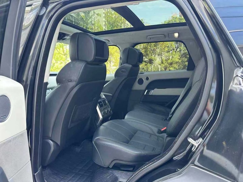 济宁14年路虎揽胜运动6