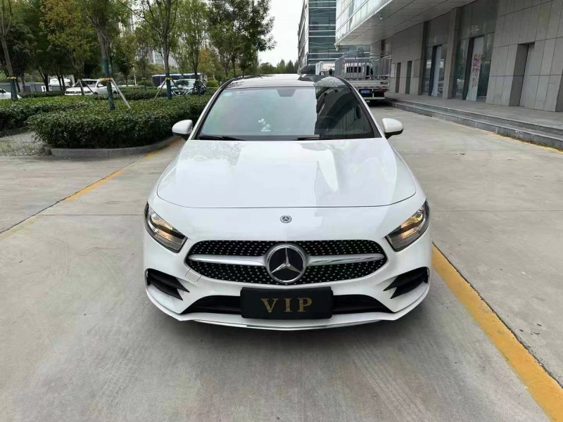 济宁20年奔驰A1