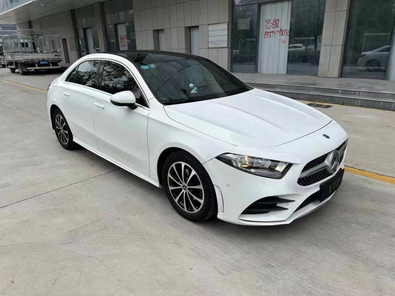 济宁20年奔驰A3