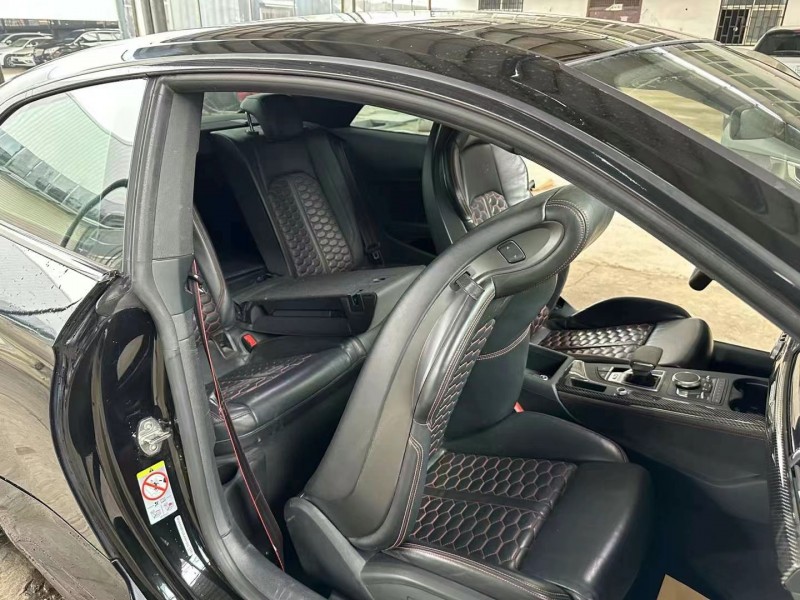 徐州19年奥迪RS56