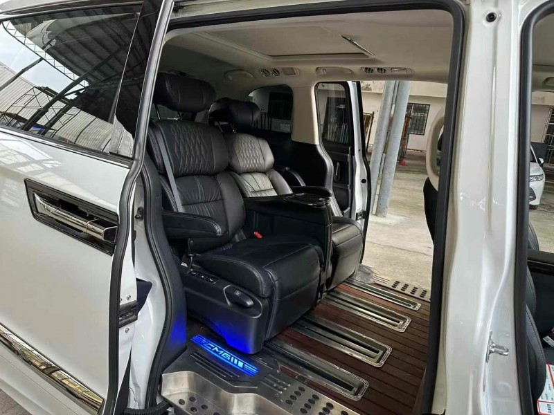 徐州23年本田艾力绅8