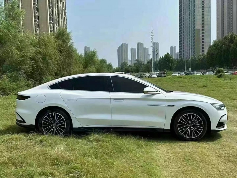 郑州22年比亚迪汉8