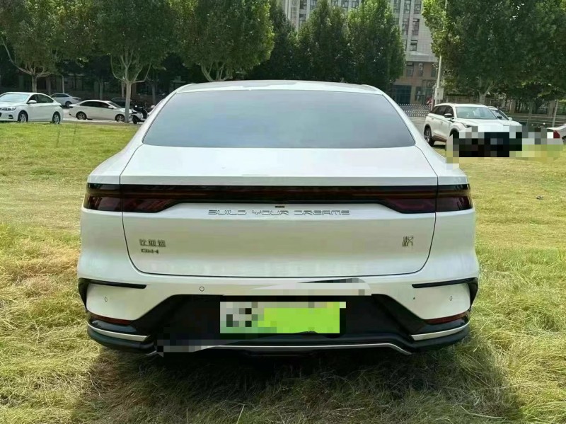 郑州22年比亚迪汉9