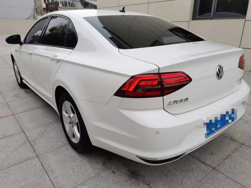 保定20年大众凌渡5