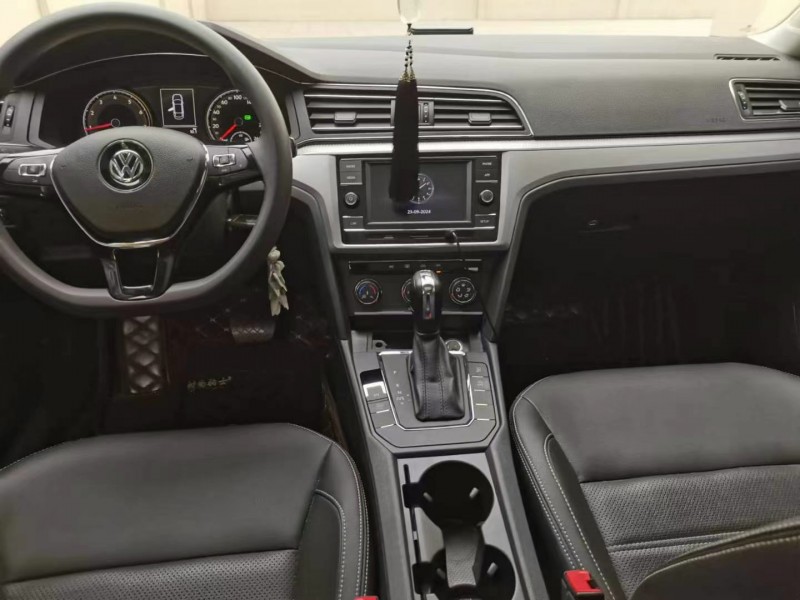 保定20年大众凌渡7