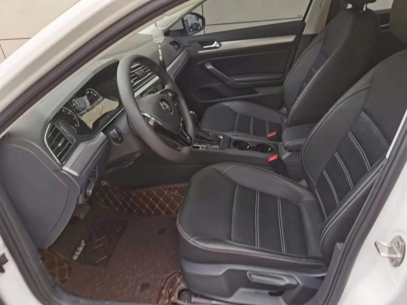 保定20年大众凌渡8