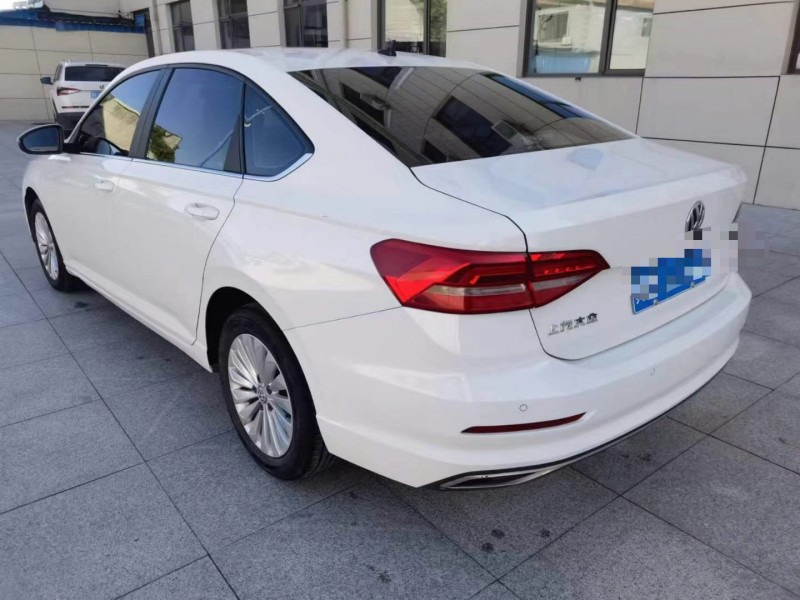 保定19年大众朗逸4