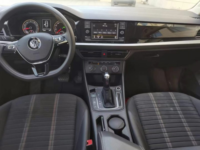 保定19年大众朗逸7