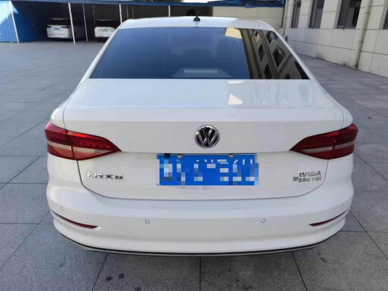 保定19年大众朗逸9