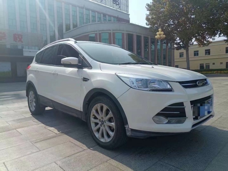 济宁16年福特翼虎3