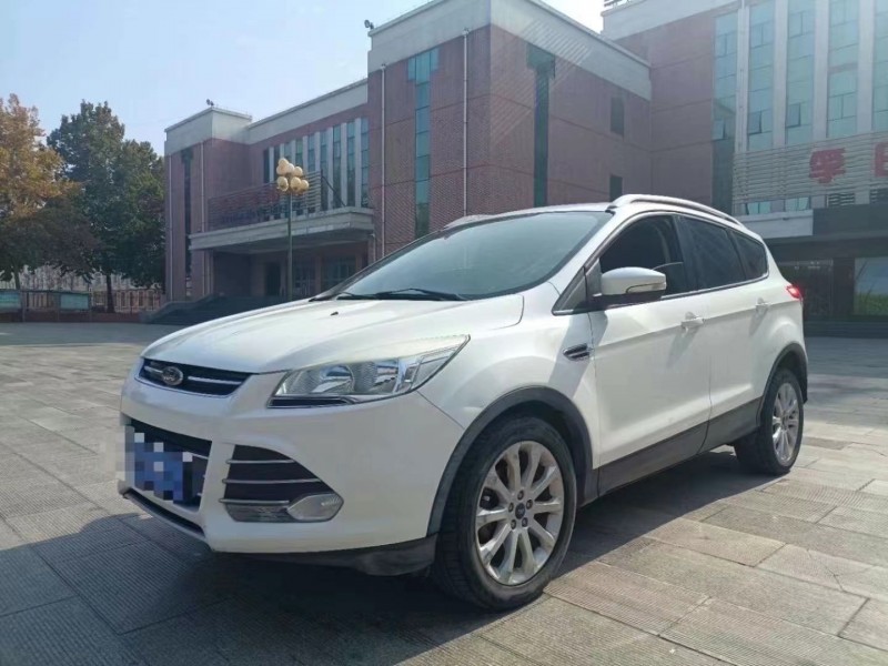 济宁16年福特翼虎4
