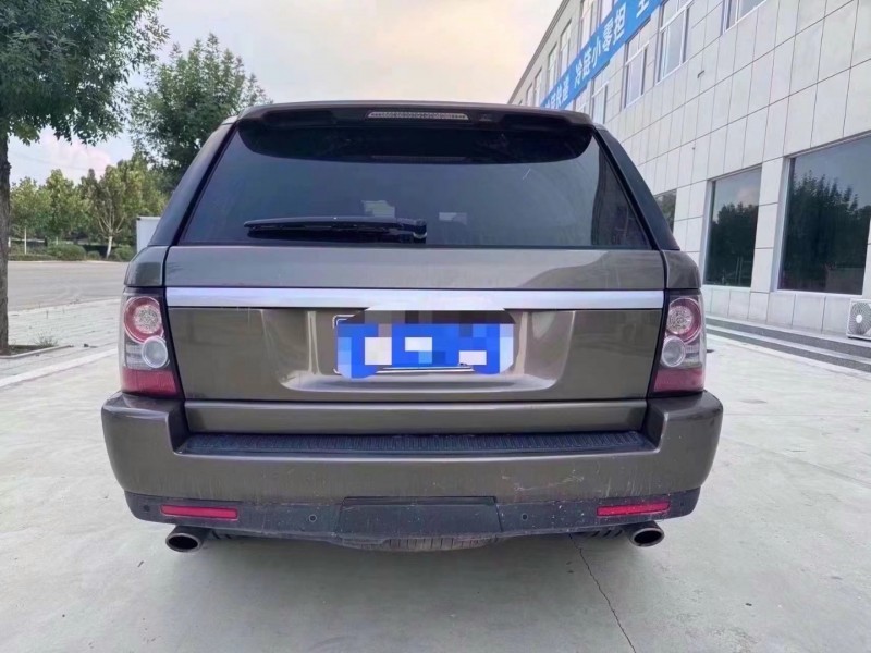 济宁13年路虎揽胜运动2